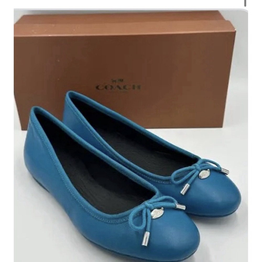 NWB COACH Lara Silk Nappa Ballet Flats Peacock Blue Leather Bow‎ Logo Size 6.5